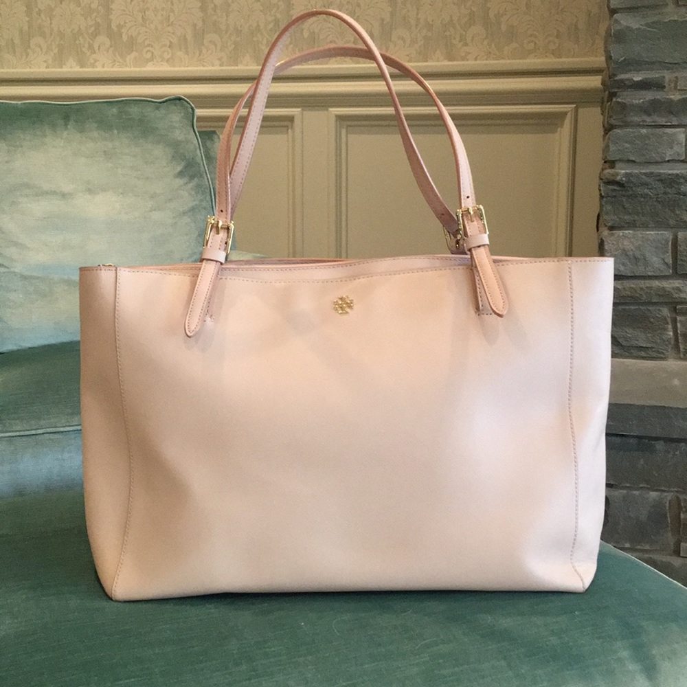 Tory Burch tote